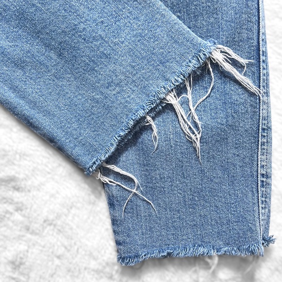 Free People Fringe Hem High Rise Cropped Straight Leg Girlfriend Jeans - Picture 5 of 12